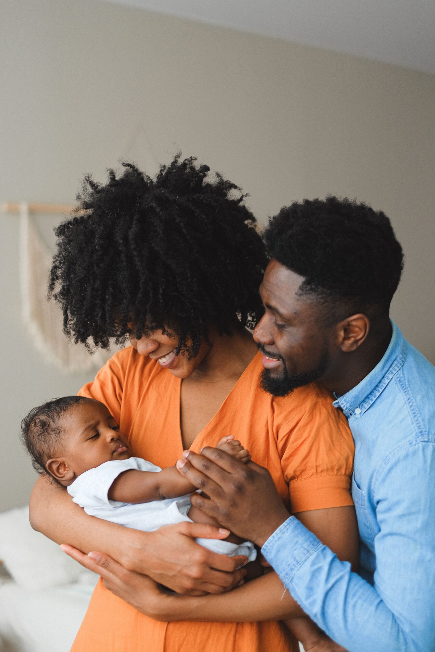 Lire la suite à propos de l’article La parentalité positive à l’aune des traditions africaines : élever avec amour, autorité et communauté